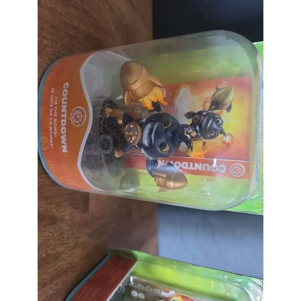 Skylanders Swap Force SLOBBER TOOTH And Countdown Seales